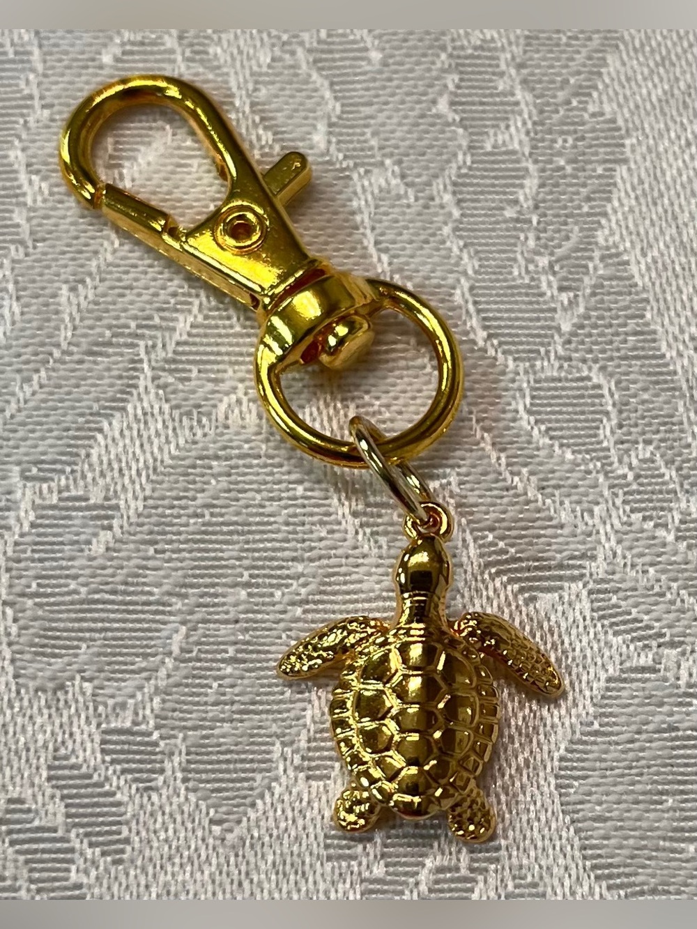 Charm - Gold Tone Turtle on Keychain with Lobster Clasp